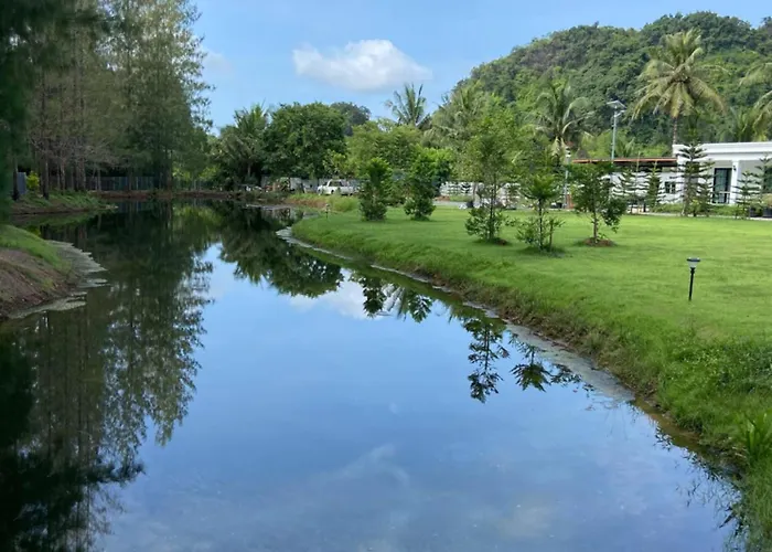 Tarn Villa Krabi